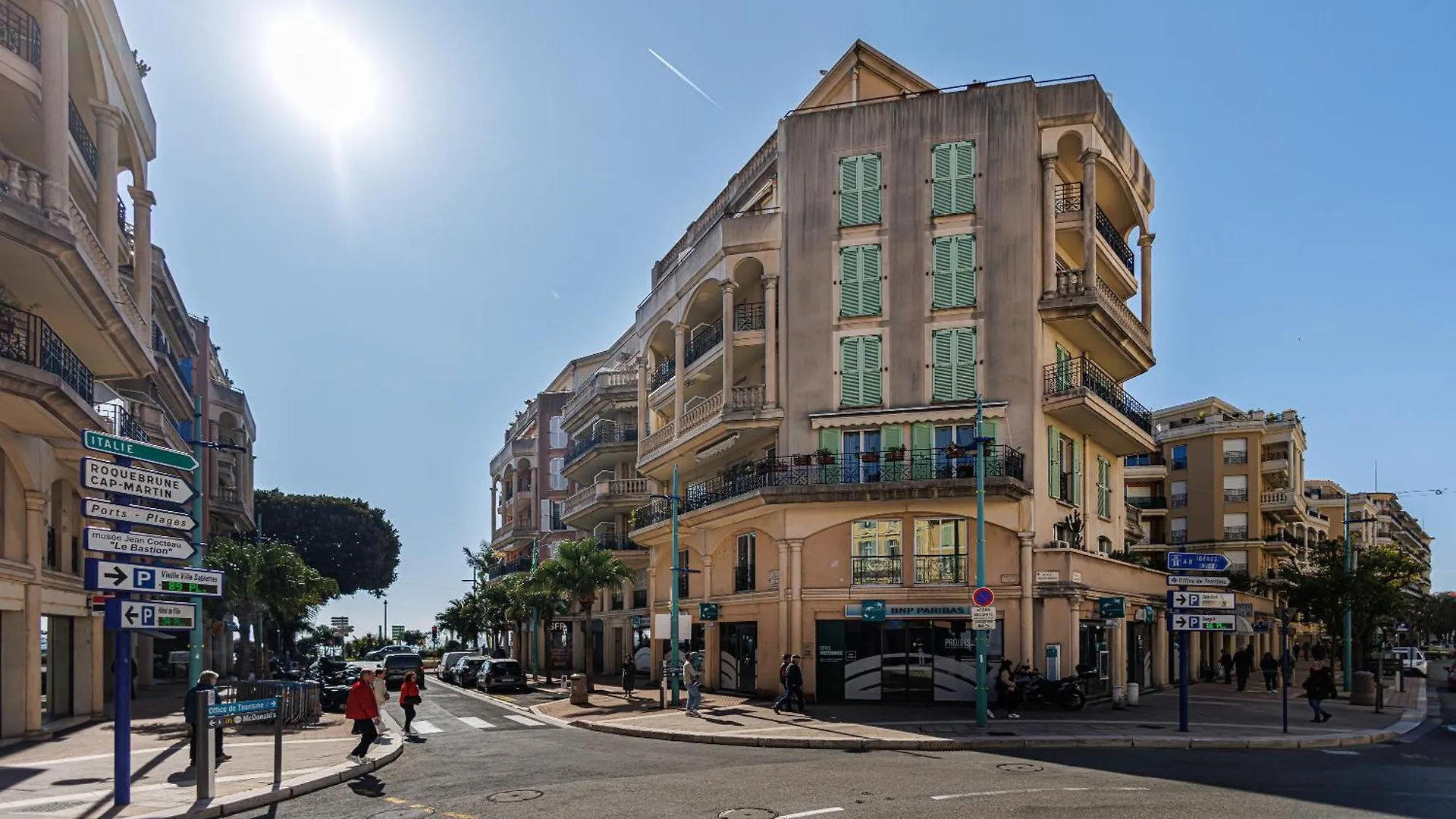 Apartment Le Victoria, Beau T2 Central Au Pied Des Plages, Piscine, Sauna Menton
