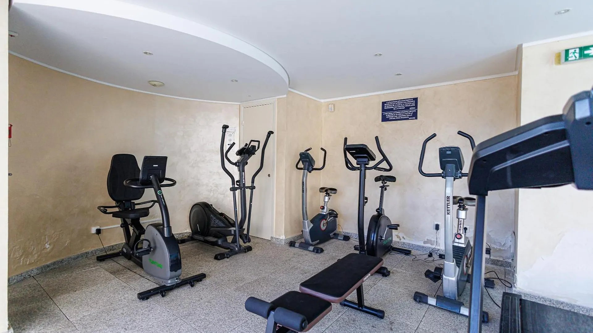 Apartment Le Victoria, Beau T2 Central Au Pied Des Plages, Piscine, Sauna Menton